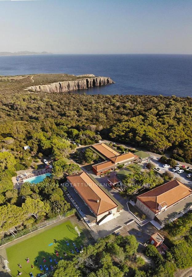 Hotel Mezzaluna Carloforte  Ngoại thất bức ảnh